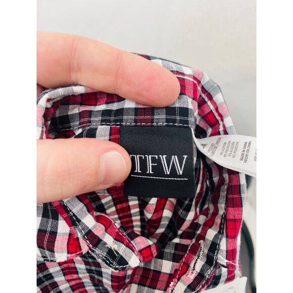 TFW Boy’s Shirt Red Black and White Plaid Button-Down Infant Size 12 Months - Picture 4 of 5